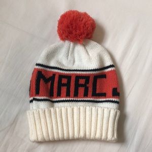 Marc Jacobs pom pom beanie